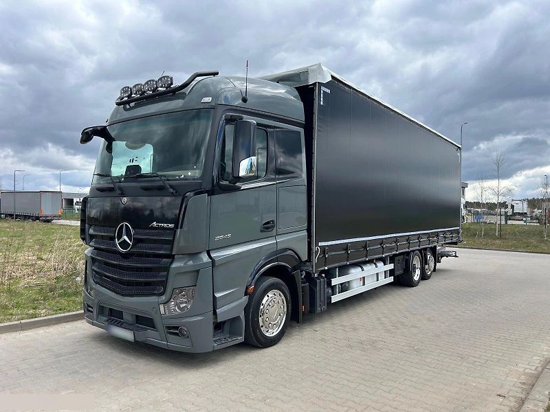 Mercedes-Benz Actros (2022) 2545 6x2 shrnovačka EURO 6 - fotka 2 z 16