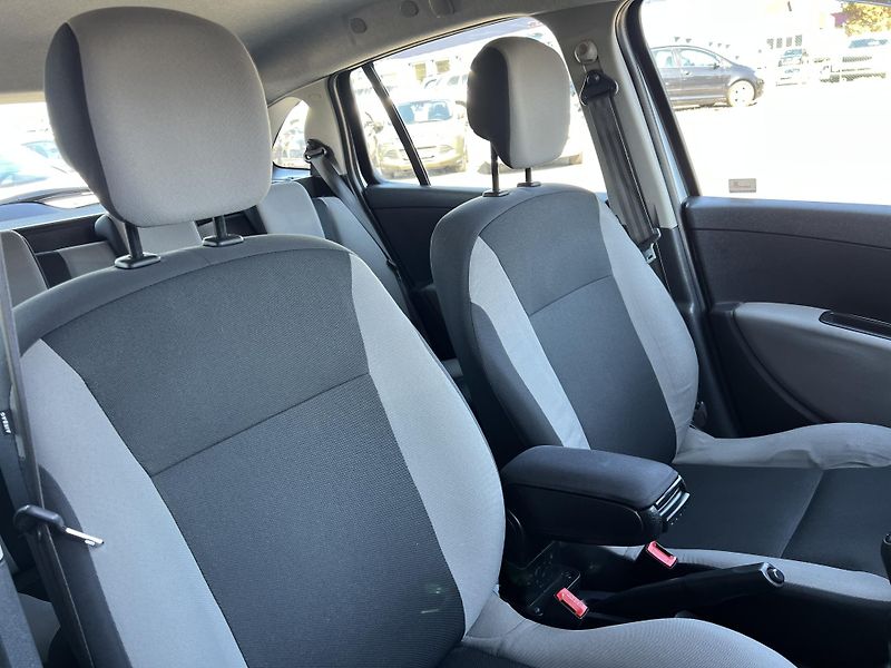Renault Clio 1.2i 16v KLIMA KOUPENO V ČR - fotka 26 z 34
