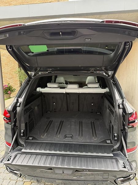 BMW X5 (2025) 40d xDrive , TOP  - fotka 4 z 6
