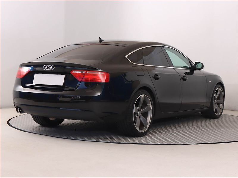 Audi A5 (2015) 2.0 TDI, Automat, Navi - fotka 5 z 20