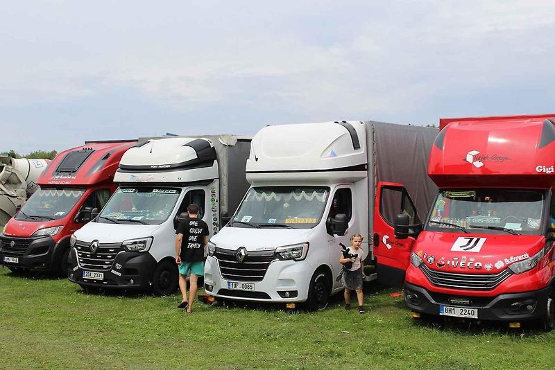 Unikátní Škoda RTO 706 – přepravník plachetnic.