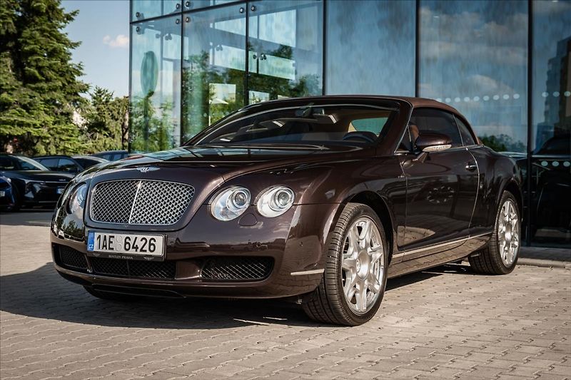 Bentley Continental GTC 6,0 W12 Mulliner 1.ČR DPH - fotografie inzerátu