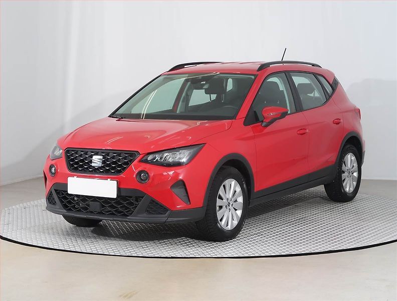 Seat Arona (2021) 1.0 TSI, Tempomat - fotka 2 z 16