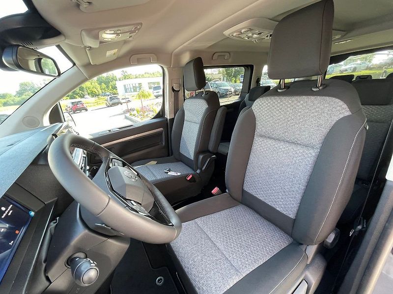 Toyota ProAce Verso MC24 2.0L 8AT - fotka 14 z 24