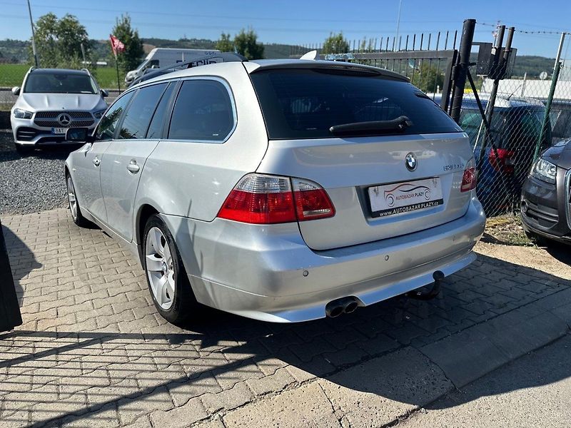 BMW Řada 5 (2005) 530Xd PĚKNÝ STAV - fotka 5 z 15
