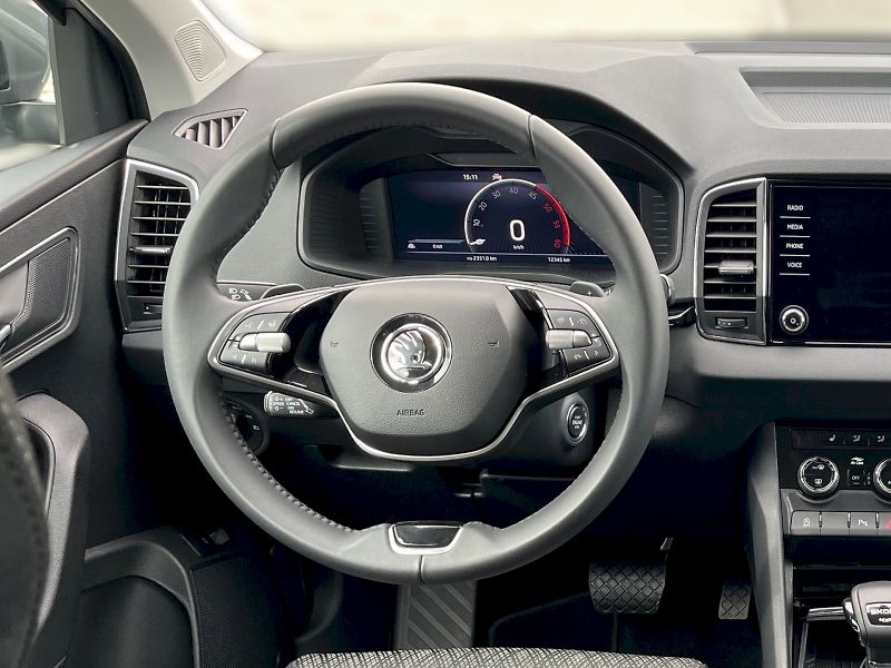 Škoda Karoq (2024) Top Selection 2.0 TDI 110 kW 4 - fotka 19 z 34