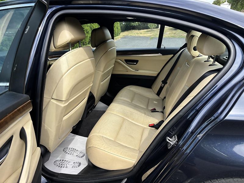 BMW Řada 5 (2012) 525d Individual Nový motor kůž - fotka 17 z 27