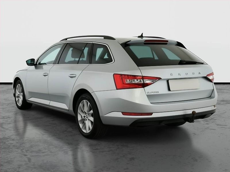 Škoda Superb (2020) 2.0 TDI, Serv.kniha, Tempomat - fotka 4 z 17
