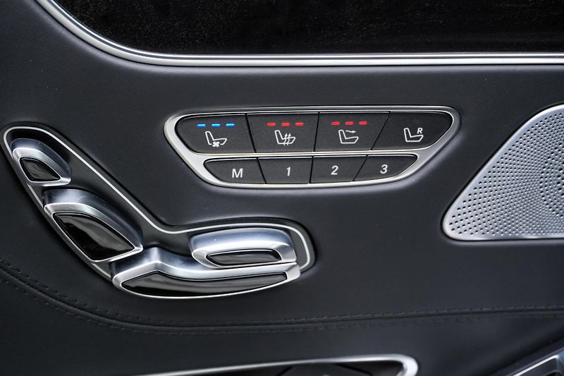 Mercedes-Benz Třídy S S560 Coupe 4Matic, ČR, Masáže - fotka 36 z 44