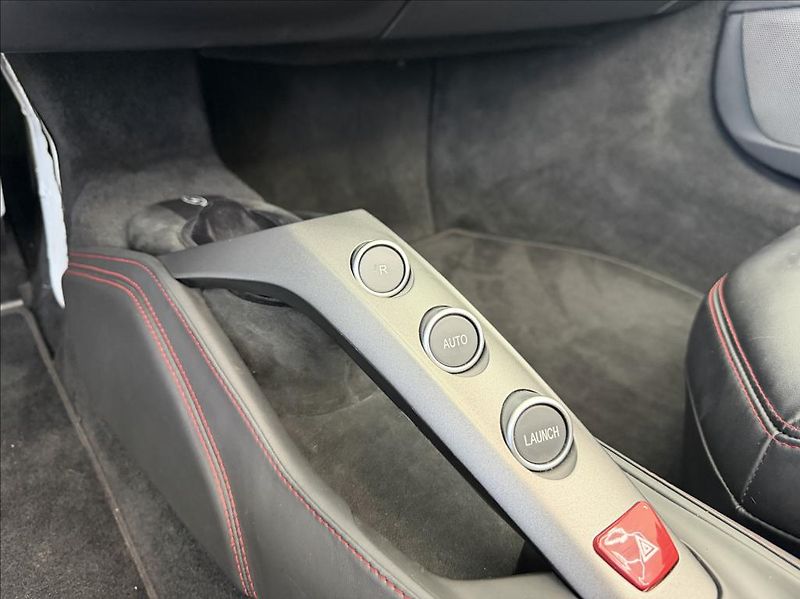 Ferrari 488 3,9 SPIDER - fotka 14 z 15