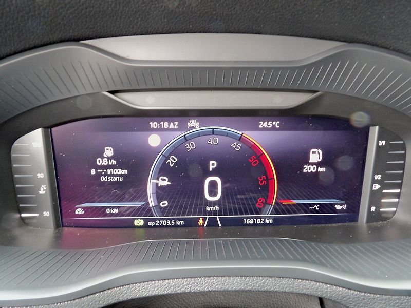 Škoda Karoq 2.0TDI 110kW DSG 4x4 Virtual - fotka 16 z 30