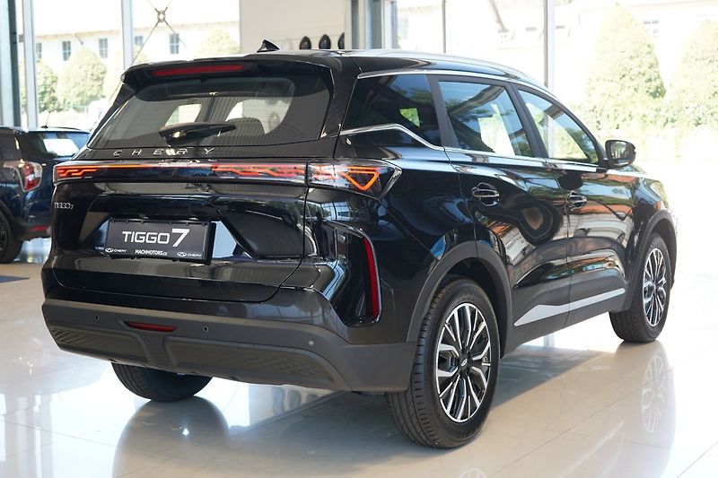 Chery Tiggo 7 COMFORT 1,6 T-GDI - fotka 8 z 46