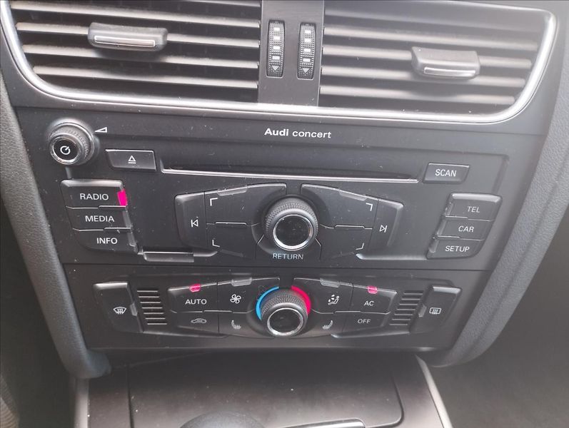 Audi A4 1,8 TSi 118KW - fotka 13 z 18