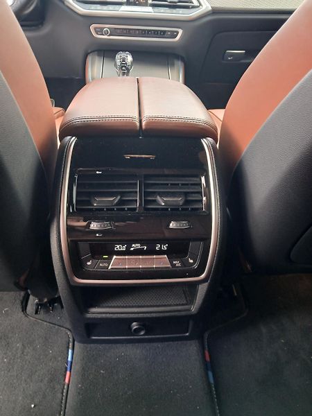 BMW X5 (2022) - fotka 18 z 25