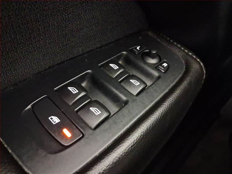 Volvo XC60 (2018) Momentum D4 - fotka 16 z 16