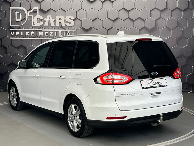 Ford Galaxy 110 kW, AT8, LED, ACC - fotka 2 z 50