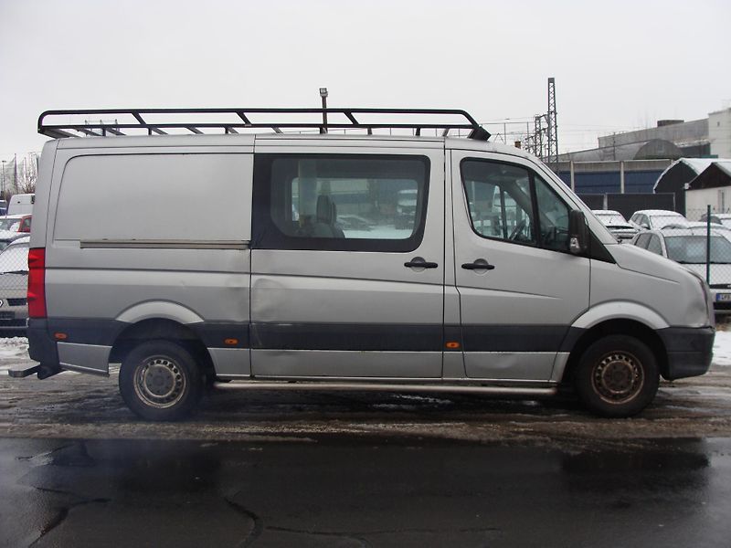 Volkswagen Crafter 2.5 TDi, 80 kW, klima, tažné - fotka 6 z 25