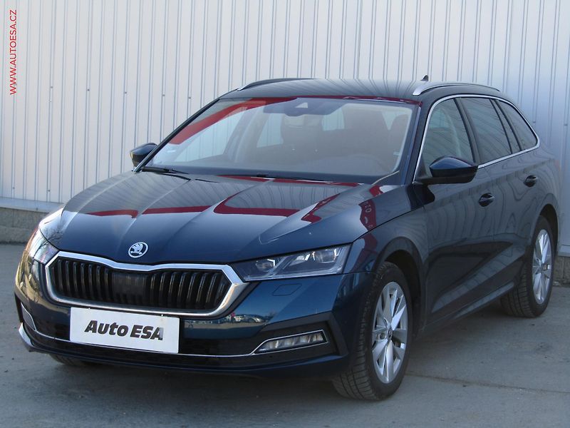 Škoda Octavia (2020) 2.0 TDi, Style, DSG - fotka 3 z 24