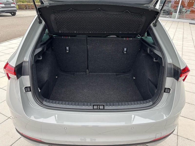Škoda Scala 1,0 TSI 85 kW MONTE CARLO DSG - fotka 27 z 30
