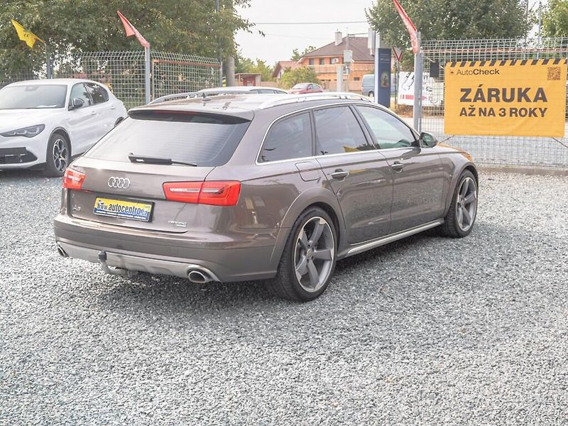 Audi A6 Allroad (2014) 3.0TDI 180KW – VÝBAVA - fotka 5 z 44