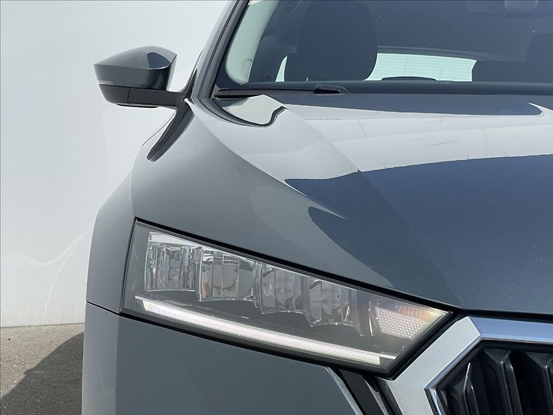Škoda Octavia 1,4 TSI DSG Combi Ambition  iV - fotka 21 z 24