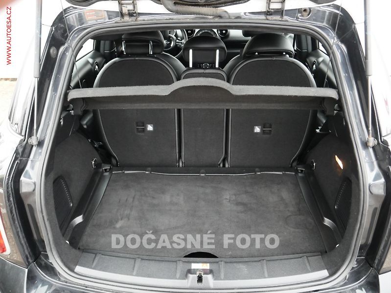 Mini Countryman (2014) 2.0D 4X4, 2.maj, AT, kůže - fotka 7 z 19