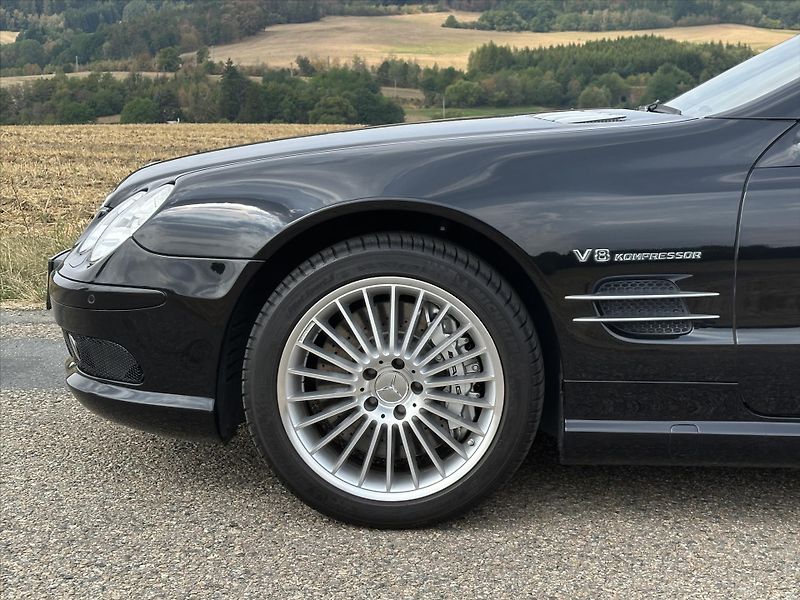 Mercedes-Benz SL 55 AMG 5.4 368kW - fotka 29 z 36