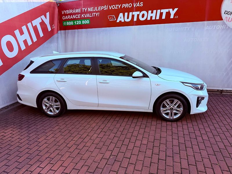Kia Ceed 1.5 T-GDi Exclusive, ČR - fotka 6 z 28