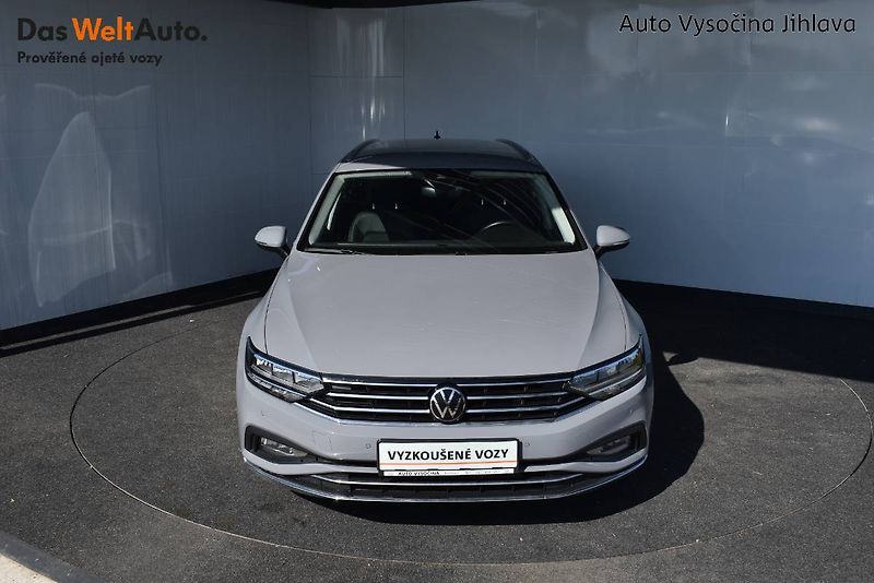 Volkswagen Passat Variant (2023) 2.0TDI 110kW DSG, LED,CZ - fotka 4 z 23