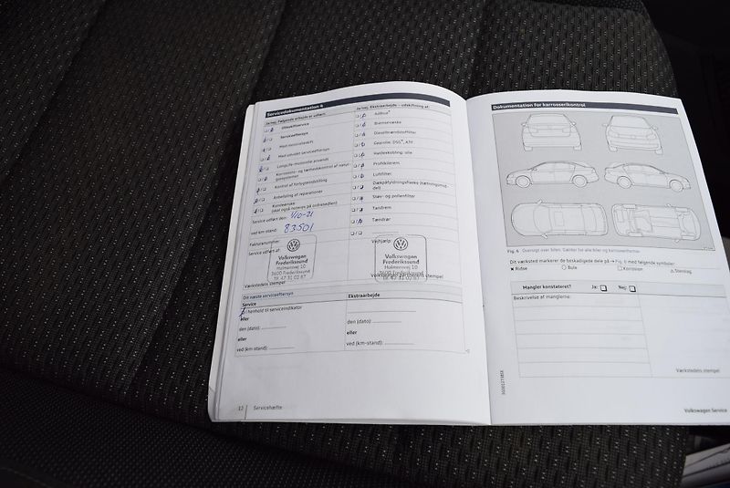 Volkswagen Touran (2017) 1.2TSI 81kw CLBMT 7MÍST TAŽNÉ - fotka 44 z 45