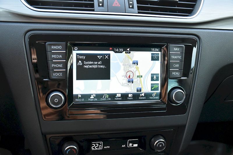 Škoda Rapid (2018) STYLE 1.0 TSI 81kW - fotka 18 z 32