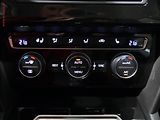 Volkswagen Passat (2015) 2.0Bi-TDi 4x4, ČR, DSG, LED - náhled 16