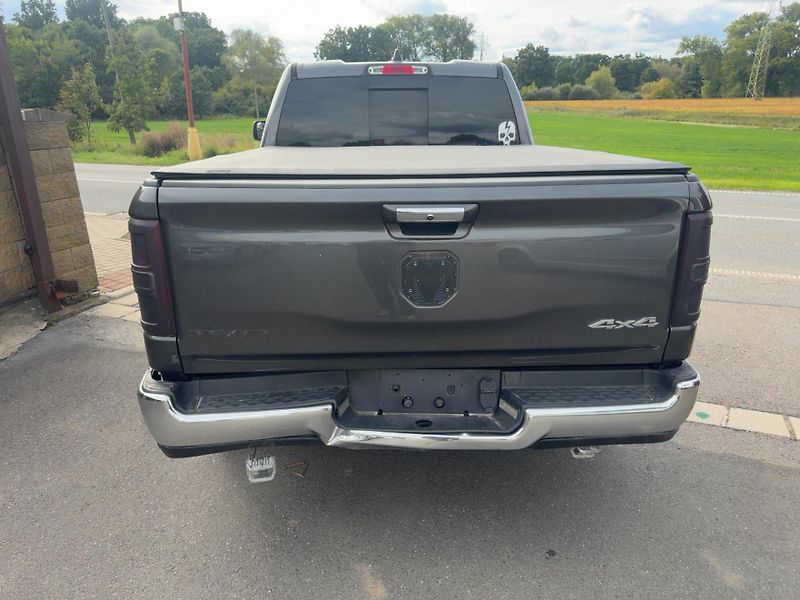 Dodge RAM 1500 (2020) 3,6 Bighorn Lonestar Quad 4x4  - fotka 4 z 19