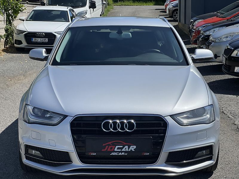 Audi A4 Avant 3.0TDi V6 180kw QUATTRO S-LINE - fotka 2 z 44