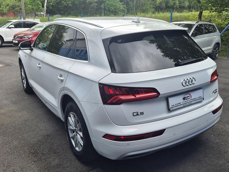 Audi Q5 (2019) - fotka 6 z 23