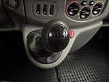 Opel Vivaro 2,5 107kW 9MÍST AC TAŽNÉ 1.MAJ - náhled 16