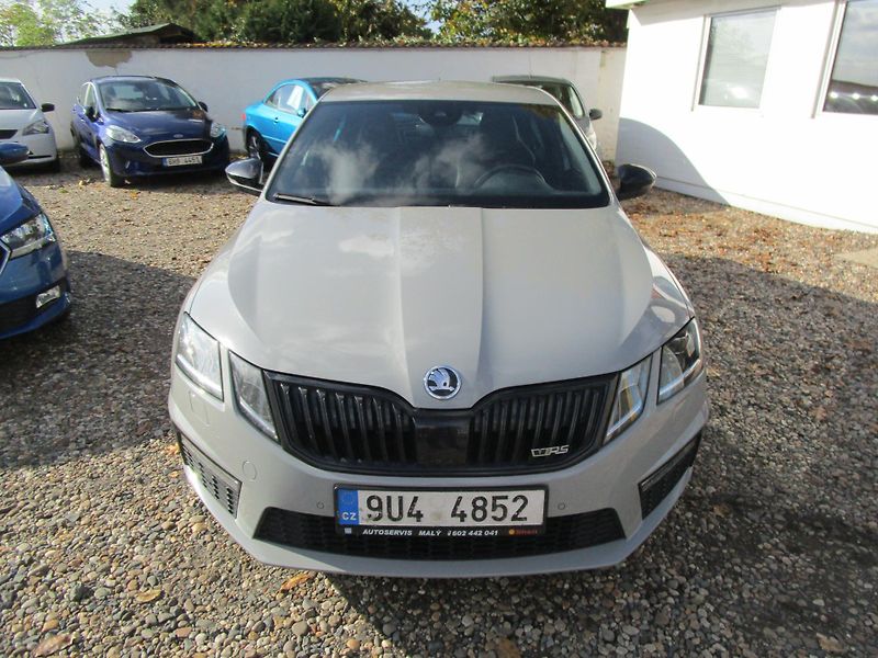 Škoda Octavia (2018) 2,0TSI-RS-180KW-KOUPEN V ČR - fotka 2 z 26