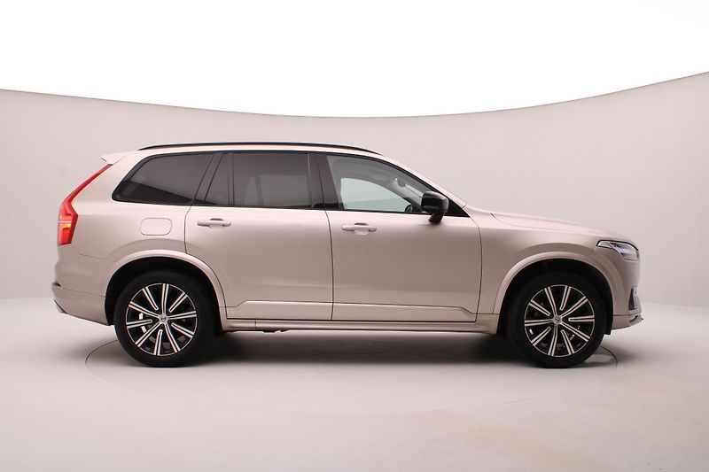 Volvo XC90 B5 AWD DARK PLUS AUT REZERVACE - fotka 14 z 49
