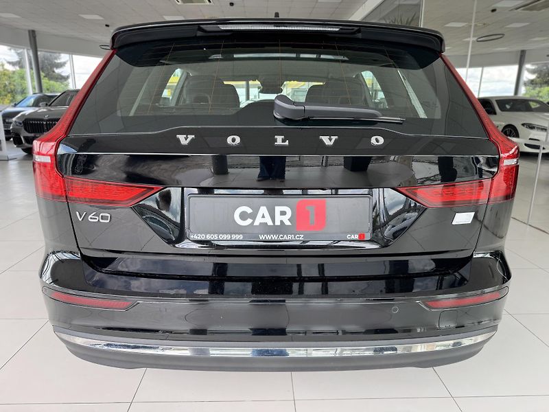 Volvo V60 T6 AWD Recharge*REZERVACE! - fotka 6 z 38