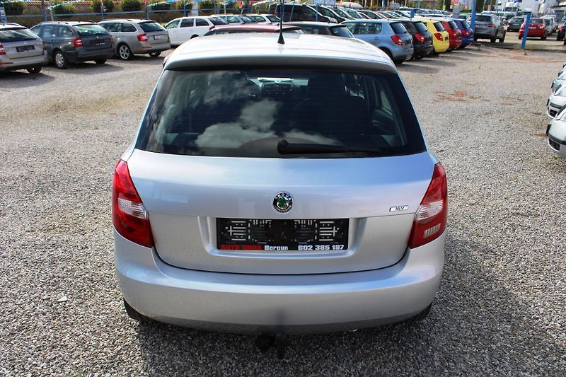 Škoda Fabia (2010) REZERVACE - fotka 7 z 15