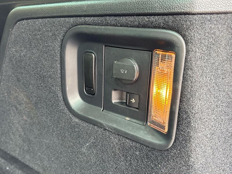 Volkswagen Sharan 4Motion, Highline - fotka 25 z 25