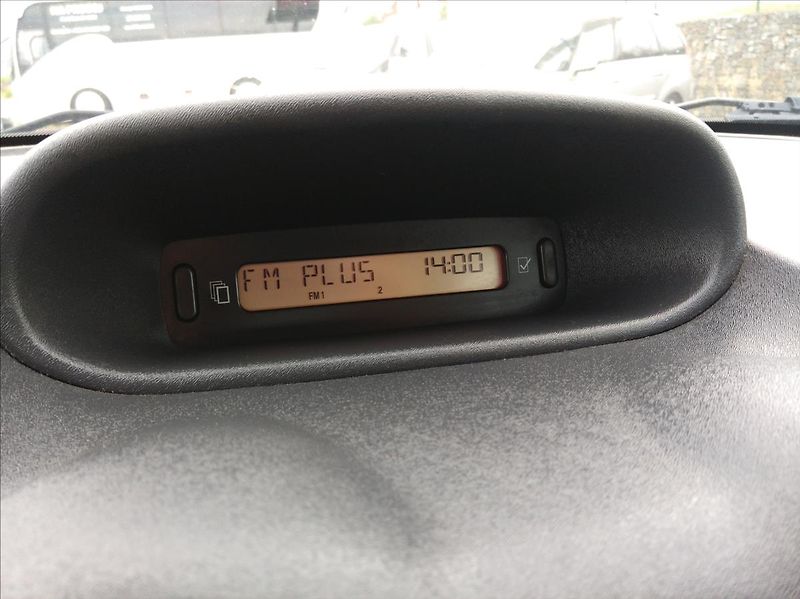Citroën C3 1,4i *KLIMA*SERVIS* - fotka 16 z 29