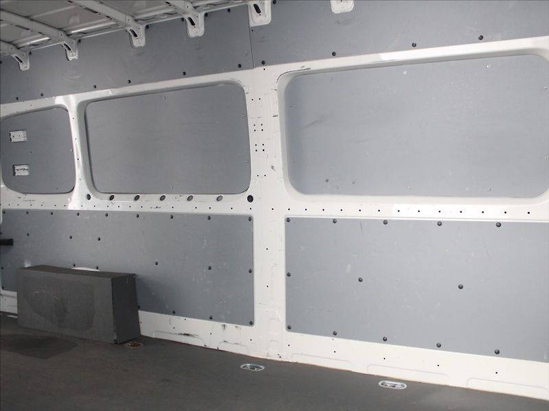Volkswagen Crafter 2,0 TDi 35 DR 5L.Zár. 161tkm. - fotka 16 z 18