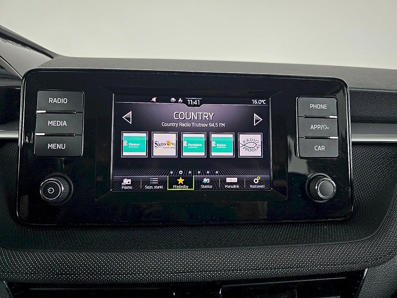 Škoda Fabia (2021) 1,0TSI 70 kW Ambition Plus - fotka 9 z 28