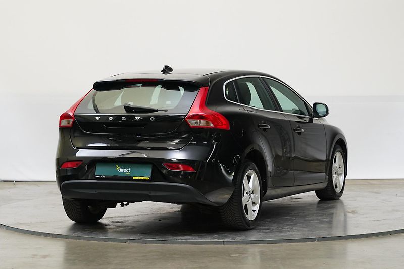 Volvo V40 - fotka 2 z 14