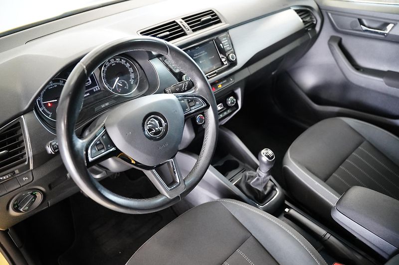 Škoda Fabia - fotka 5 z 6