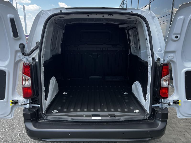 Citroën Berlingo (2026) VAN L1 650 Turbo 110 MAN6  - fotka 6 z 27