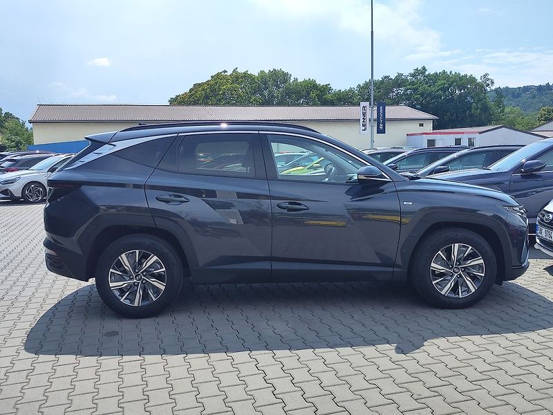 Hyundai Tucson 1.6 T-GDI/110kW Smart Navi DCT - fotka 4 z 34