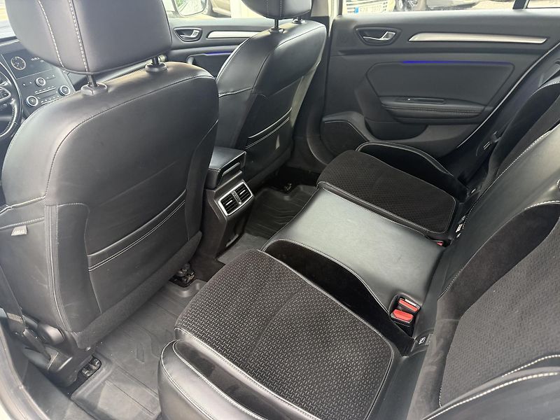 Renault Mégane 1.5 DCI 81kW - fotka 27 z 36