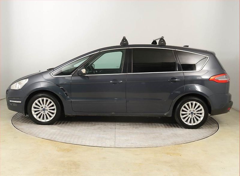 Ford S-MAX (2012) 2.0 TDCi, 7 míst, Navi - fotka 3 z 21
